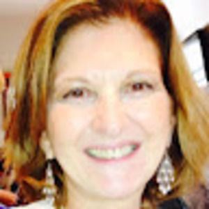 Meet your Posher, Connie